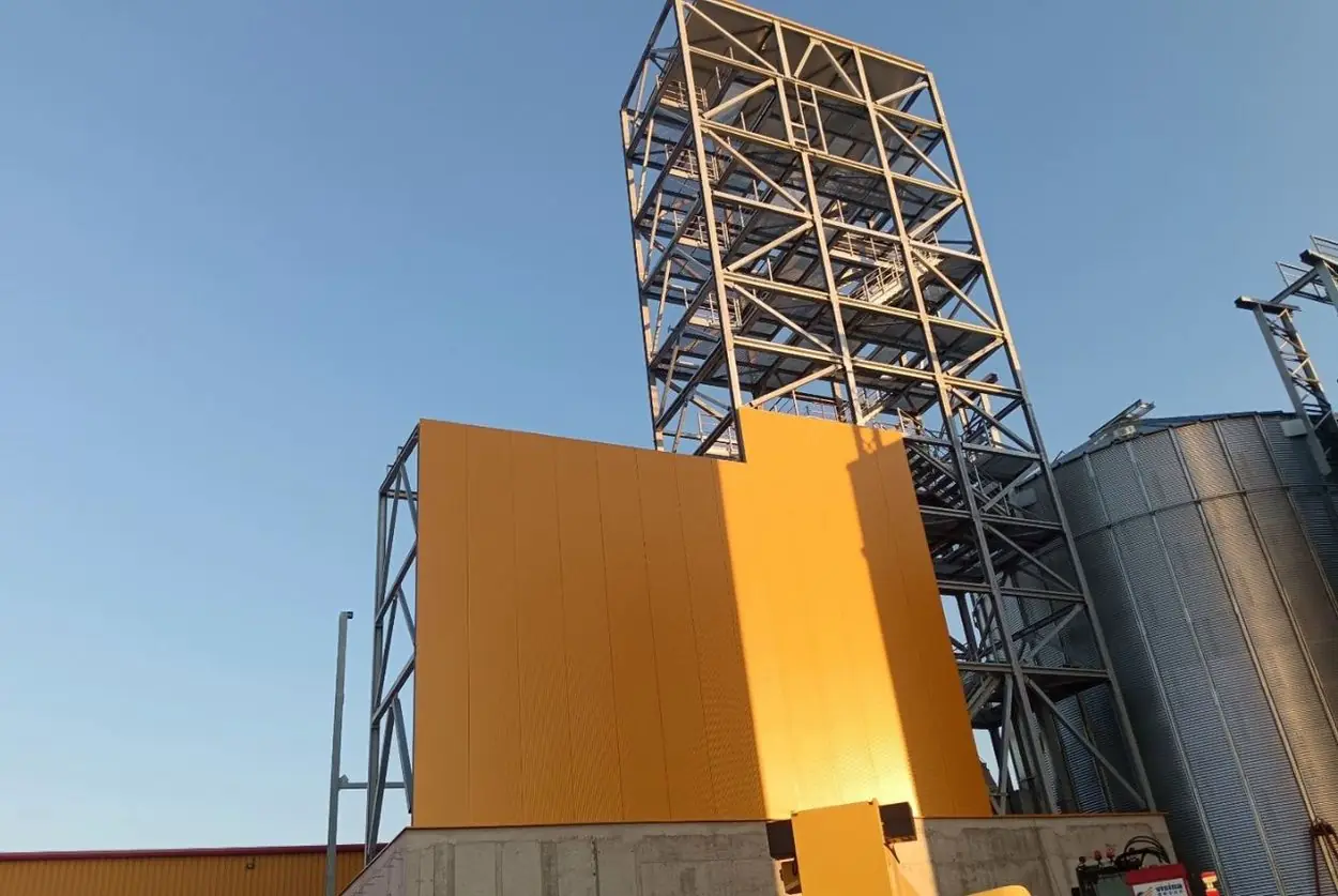 Slika izvedenog stanja — Elevatorski toranj s tehnološkim platformama